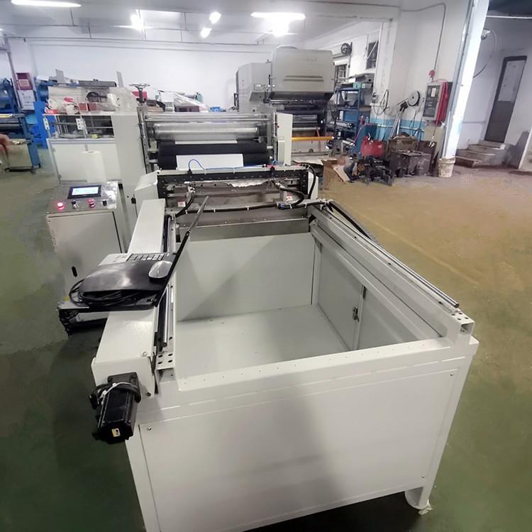 蜂窝纸辊轮压痕横切机源头厂家地毯轧花机蛋糕纸凹凸压花机