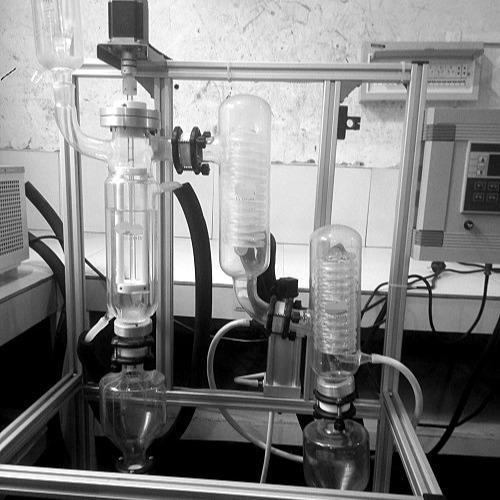 实验室用薄膜旋转蒸发器、实验室刮板旋转蒸发器、薄膜旋转蒸发器