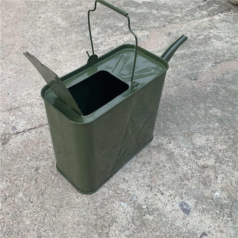 15升长嘴手提加油桶铁桶便携式柴油壶注水桶铁嘴氩弧焊耐用汽油桶