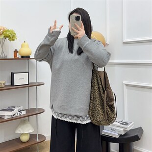 大码女装胖mm春季新款遮肚显瘦中长款上衣蕾丝拼接假两件长袖卫衣