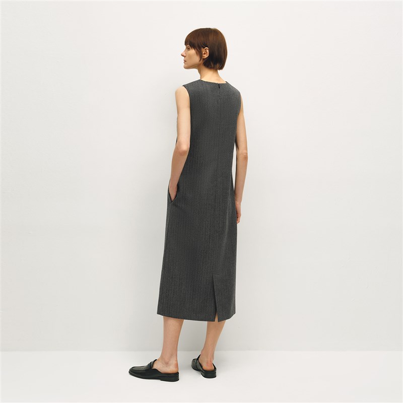 OVV2024秋冬新款女装圆领无袖连衣裙简约休闲长款背心裙