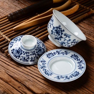 青花瓷盖碗陶瓷功夫茶具三才碗泡茶碗冲茶器古韵白瓷釉下彩盖碗