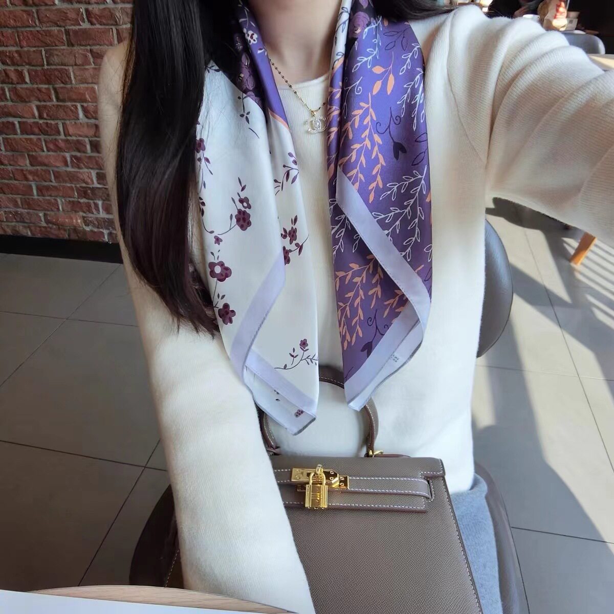 新款方巾丝巾义乌跨境女士法式职业70小领巾夏季防晒印花缎面