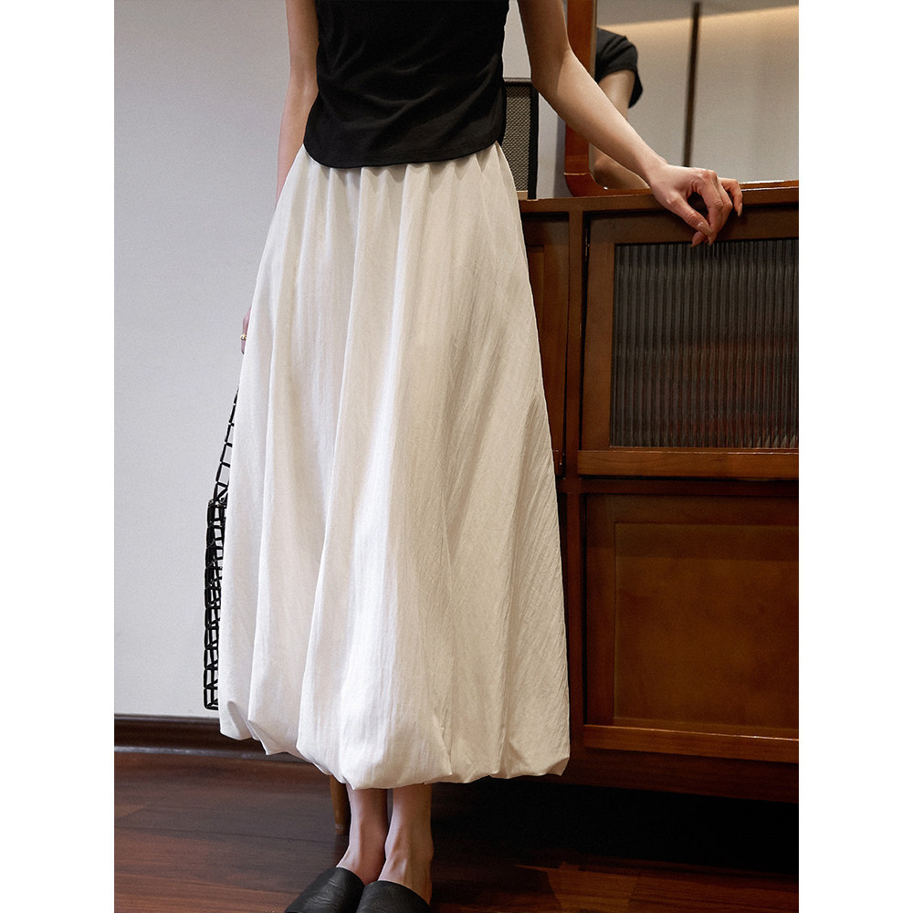 法式温柔白色松紧腰花苞半身裙女夏季休闲高腰显瘦垂感蓬蓬长裙薄