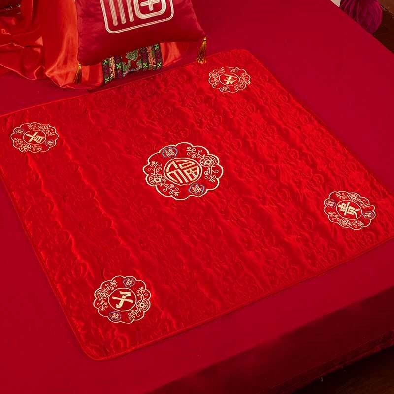 结婚被子喜被坐福垫女方陪嫁用品新娘福被压床喜婚房布置装饰坐垫,节庆用品/礼品,婚庆跪垫,淘宝优惠券,粉丝福利购,淘宝优惠卷