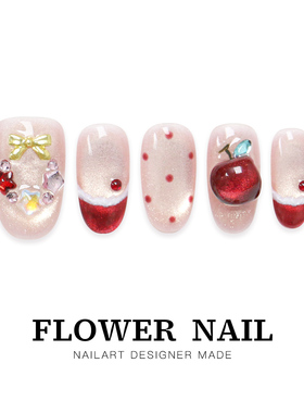 花芷「平安喜乐」圣诞红色美甲手工穿戴甲猫眼中长款2026新款高级