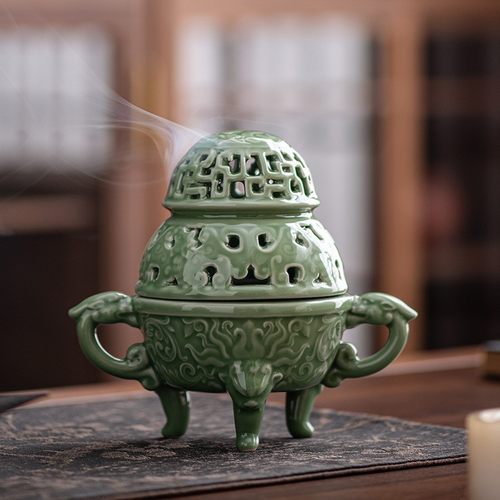 越窑梅子青 高端缠枝牡丹镂空陶瓷 茶道家用中式仿古青瓷盘香熏炉