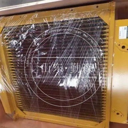 推土机配件   各种型号齐全   SD22  散热器   JFZ280-1600