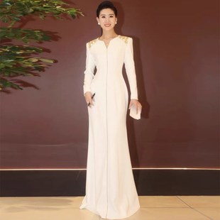 宴会晚礼服裙女2024新款高级感气质高端大气轻奢小众主持人演出服