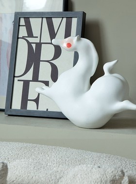 脸红的梦马可爱动物艺术雕塑创意摆件客厅电视柜软装饰品工艺品大