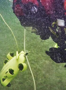 专6032业级水下机器人4K高清摄像救援机械臂打能机器捞智人遥拍摄