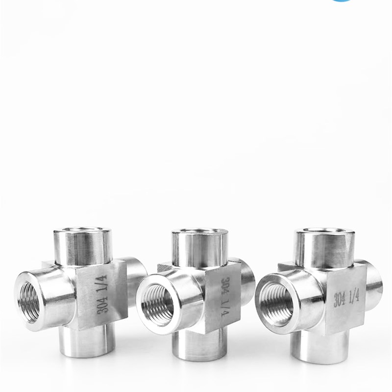 304不锈钢内丝四通内螺纹转接头方体数控高压加厚四通内丝2 4 6分