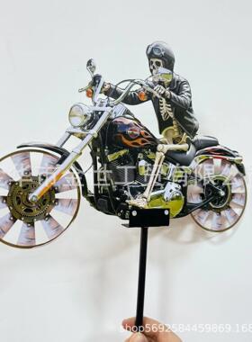 跨境新品Garden Wind Spinner 花园风车绿色拖拉机风车造型旋转轮