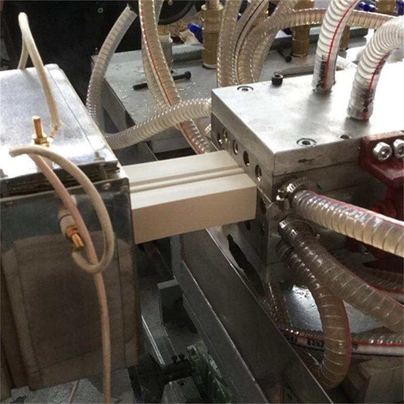 塑料阴阳角生产线PVC阴阳角生产设备一出六阴阳角型材生产线设备,五金/工具,挤出机,淘宝优惠券,粉丝福利购,淘宝优惠卷