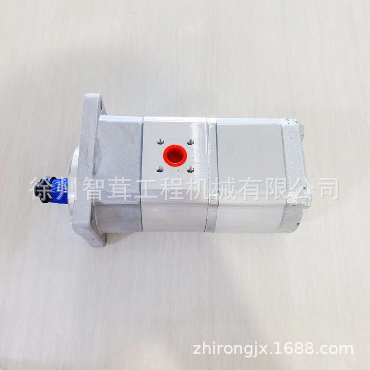 徐工摊铺机配件RP803振捣马达夯锤液压泵齿轮泵震动泵连接套