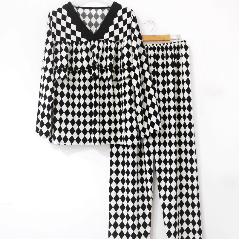 拼色棉绸套装夏季V领拼色双层胸睡衣/家居服套装