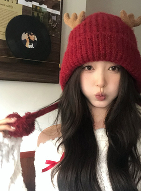 【猫仔kitten】圣诞节鹿角少女红色新年氛围感针织帽秋冬保暖帽子