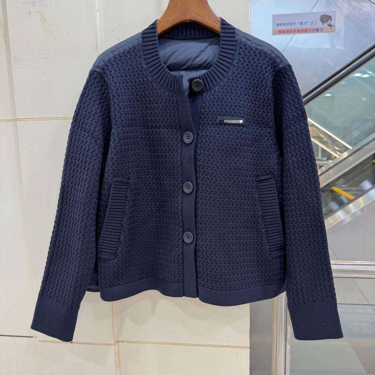 2518欧货针织拼接羽绒服女短款开衫圆领单排扣轻薄90鸭绒显瘦外套