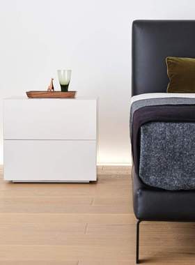 coconordic|Vem现代简约1.8齐边小户型黑色真皮床北欧日式双人床