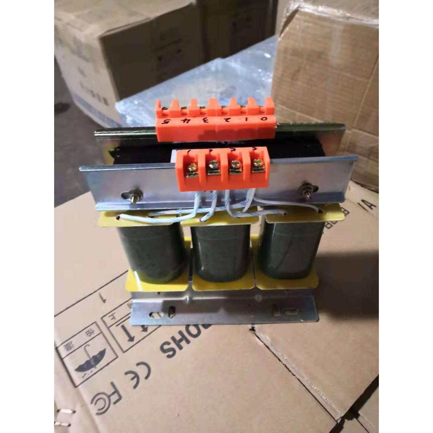 广州天正三相干式变压器SG/SBK-250VA(250W)415V380V转220V