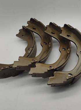 辉翼58350 4HA00手刹车片