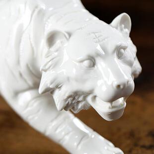 十二生肖老虎摆件陶瓷动物白虎家居工艺品客厅办公室装饰摆设