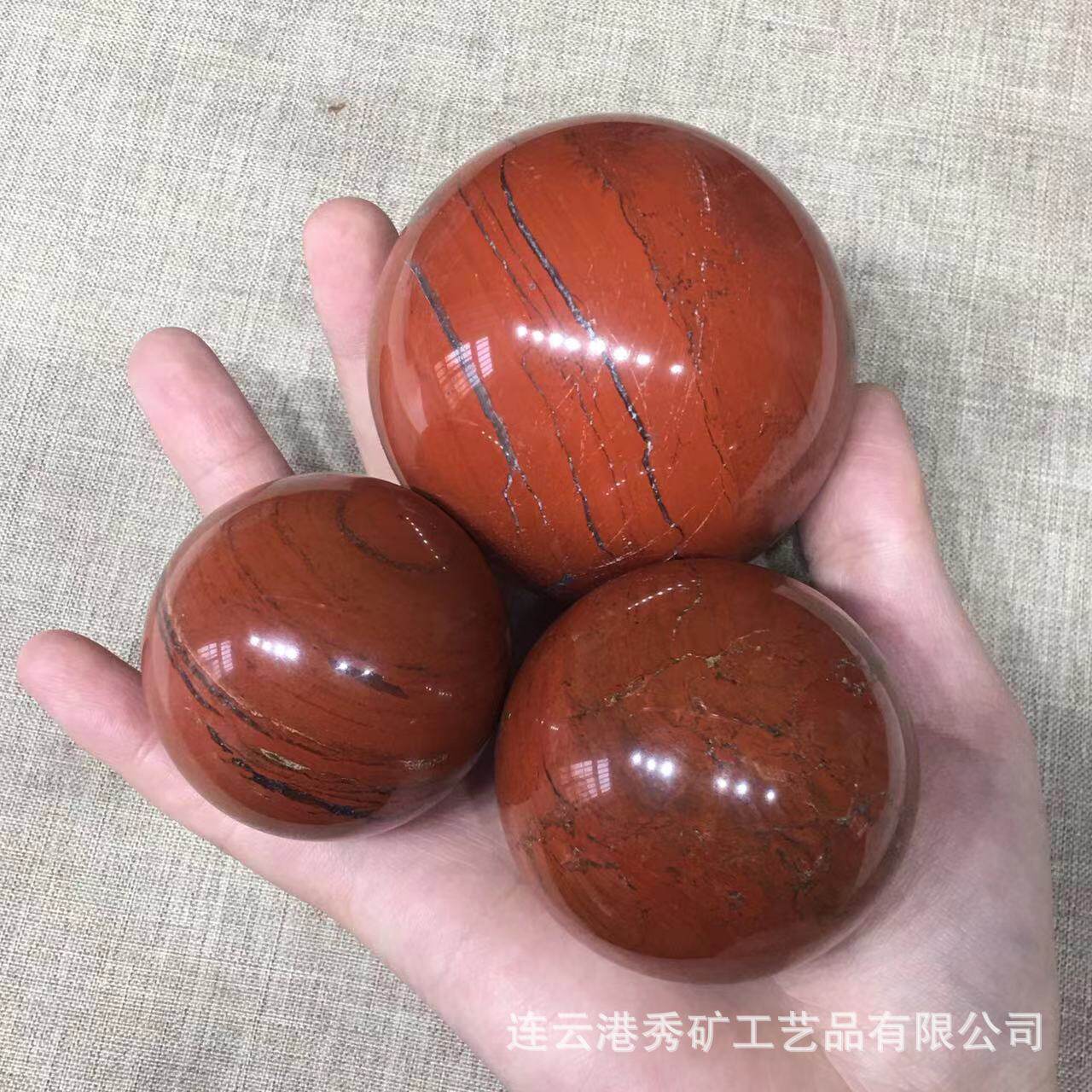 厂家批发天然红碧玉水晶球摆件跨境电商办公家居装饰摆件原石打磨