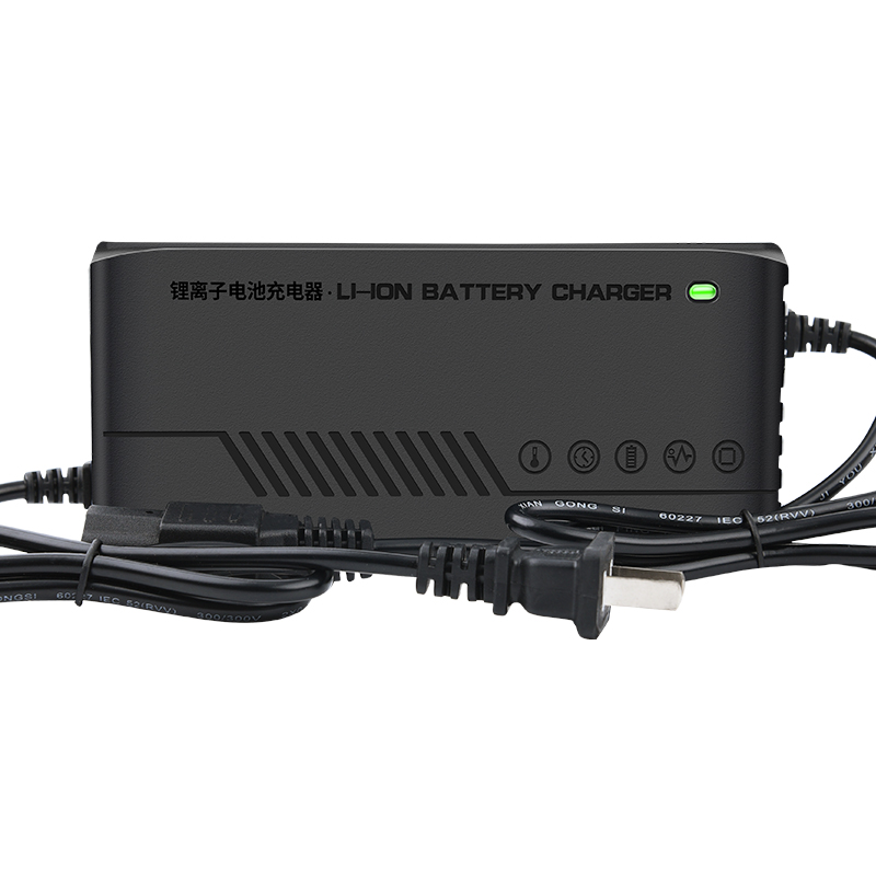 新国标67.2V锂电池电瓶充电器60V2A3A5A8A10A67.2V锂电池快速充电