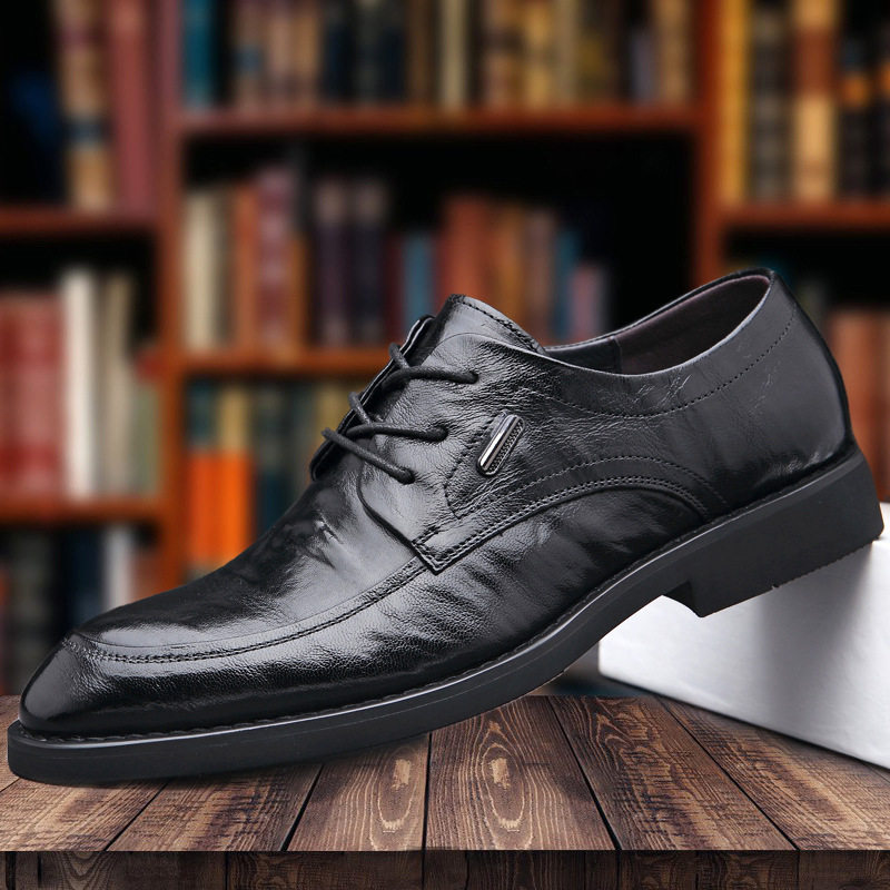 男鞋真皮秋季新款头层羊皮透气舒适商务休闲皮鞋百搭英伦风潮流鞋