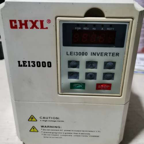 议价CHXL 变频器LEI3000A0D7543 0.75 KW