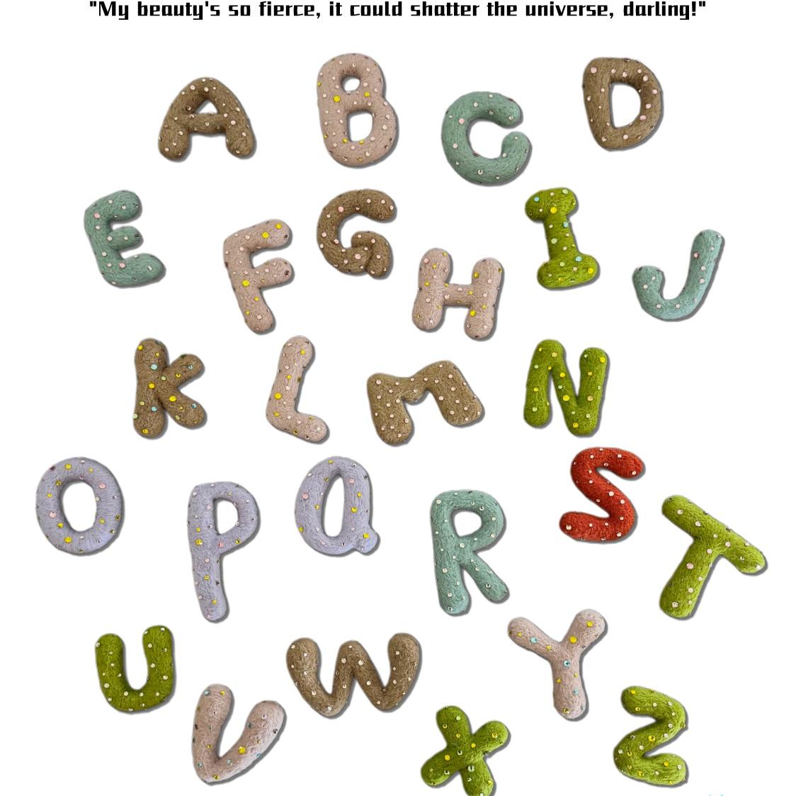 TROPHYBLING纯手工满钻毛毡字母包挂配件（非质量问题NO退NO换）