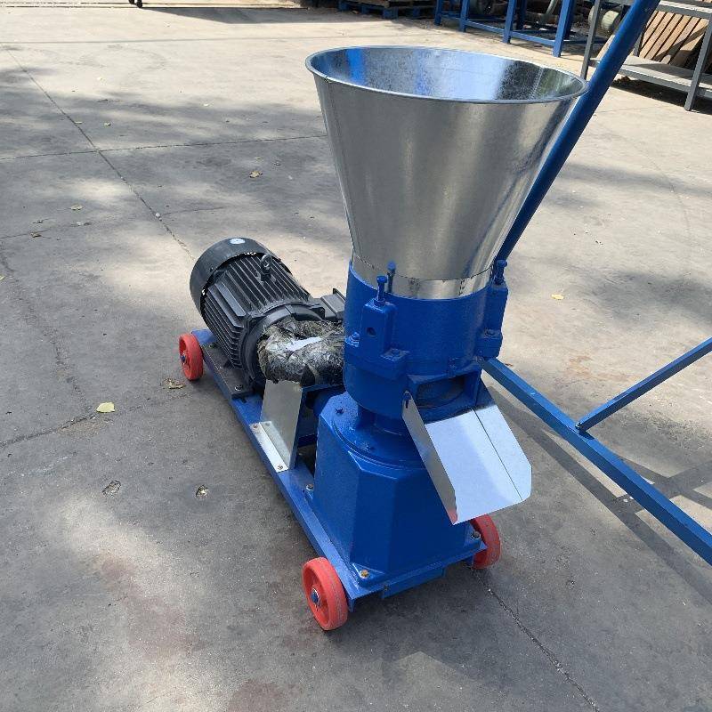 260型稻壳饲料制粒机鸡鸭鹅牛羊饲料制粒机养殖场饲料粉碎搅拌机