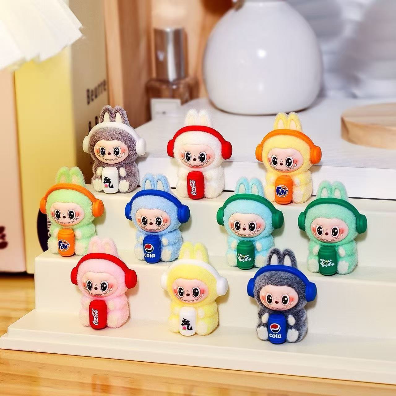 植绒摇摇车木马小兔萌粒公仔办公桌面迷你摆件钥匙扣配件diy