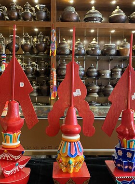 新品尼泊尔手工彩绘实木三根本朵A玛藏式居家摆件纯手工艺品一套