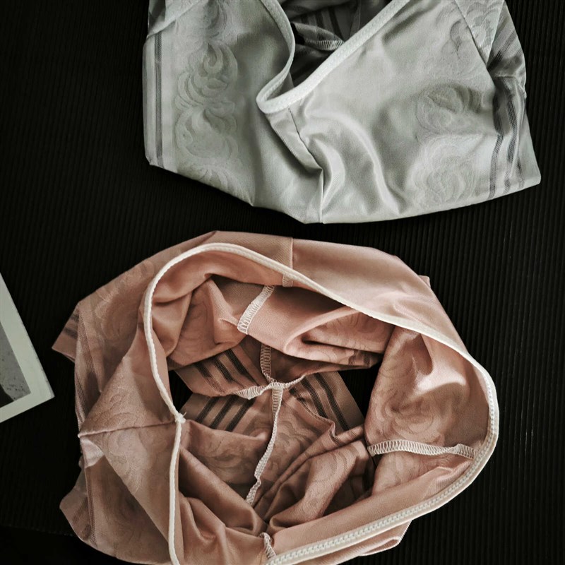 【温柔蕾丝内裤】男式法式风格三角裤无痕不勒凹凸设计低腰性感裤