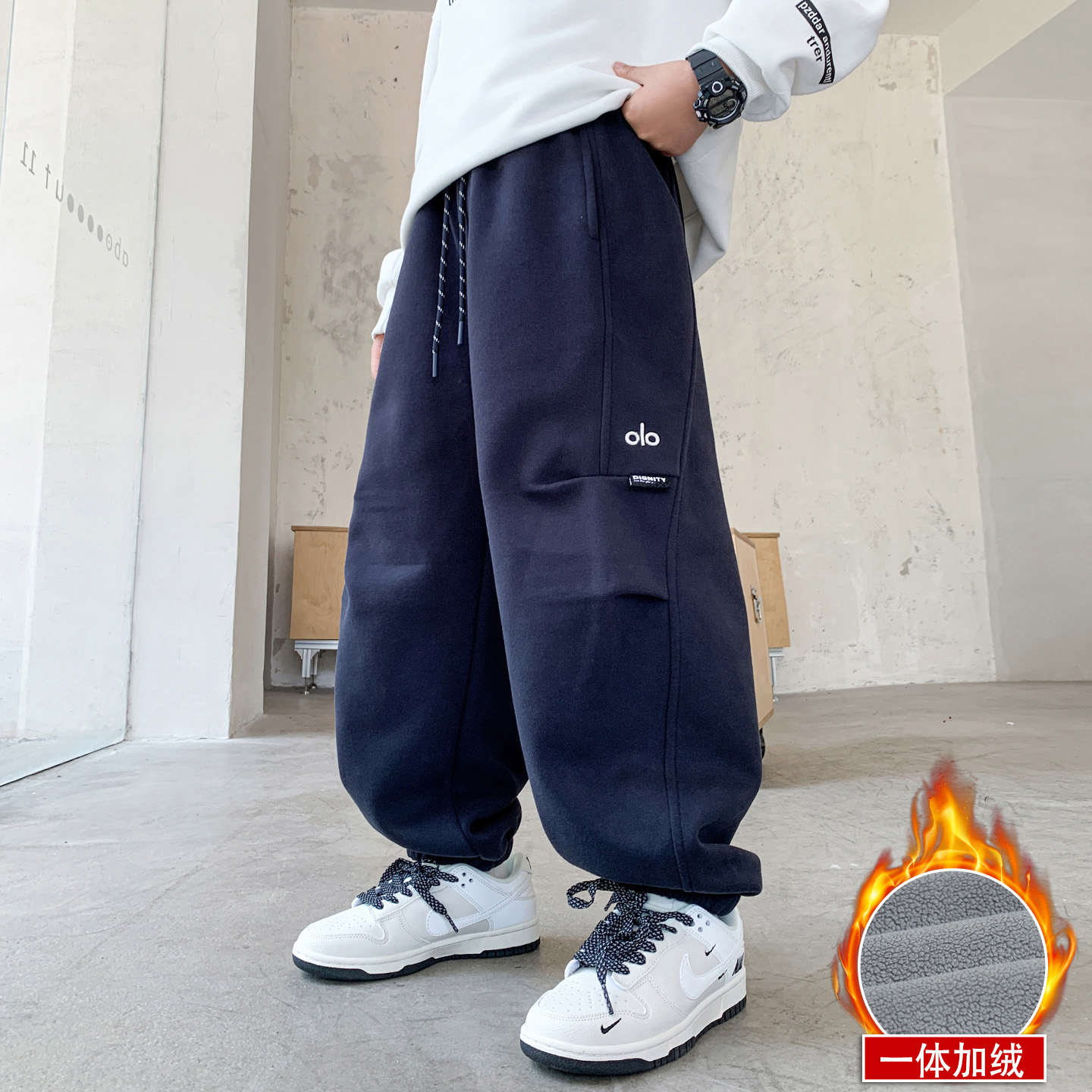 男童加绒运动裤冬季中大童加厚裤