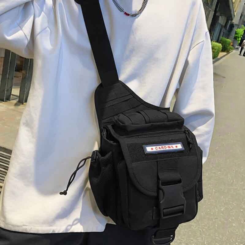 户外工装多功能战术斜挎鞍包
