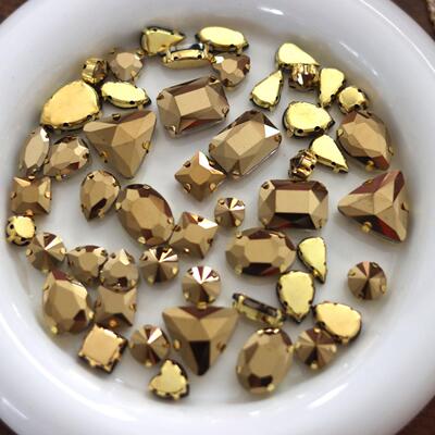 采购产品各种大小，各种形状，金矿，灰色玻璃莱茵石，连衣裙，鞋