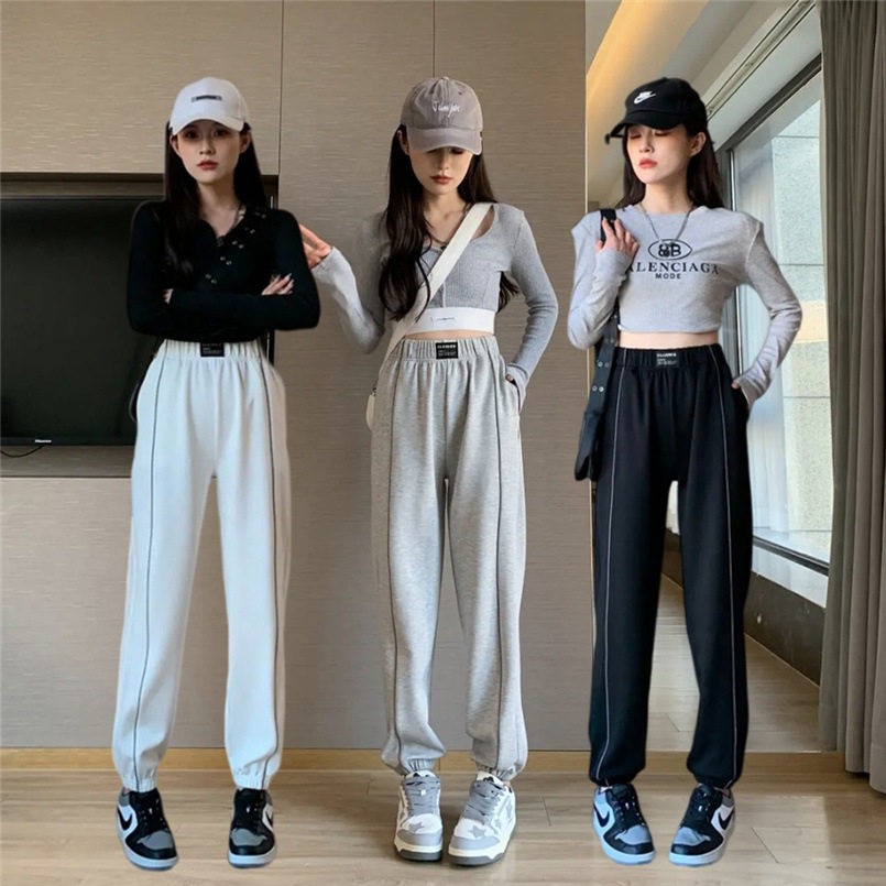 白色卫裤女春秋2026新款