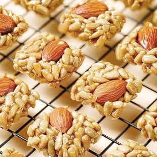 巴旦木瓜子仁酥混合坚果酥饼干葵花籽办公室解馋茶配休闲小零食