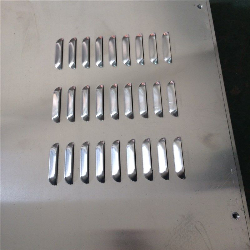 数冲铝板铁板不h锈钢板铜板激光切割加工钣金折弯焊接百叶窗翻边