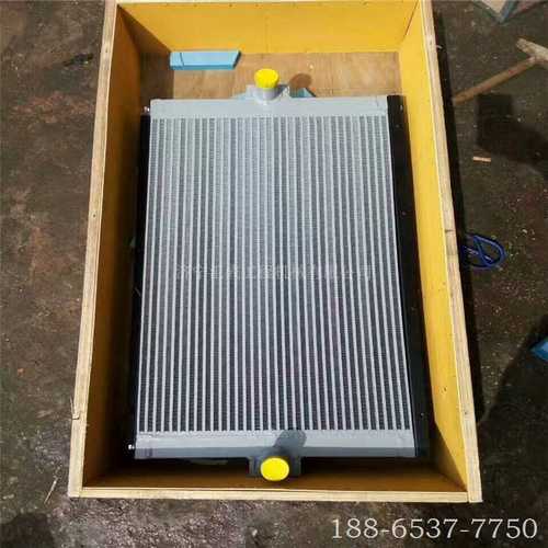 挖掘机PC1250-7 SAA6D170E-3E-8后冷却器ASS'Y 6240-61-6300配件