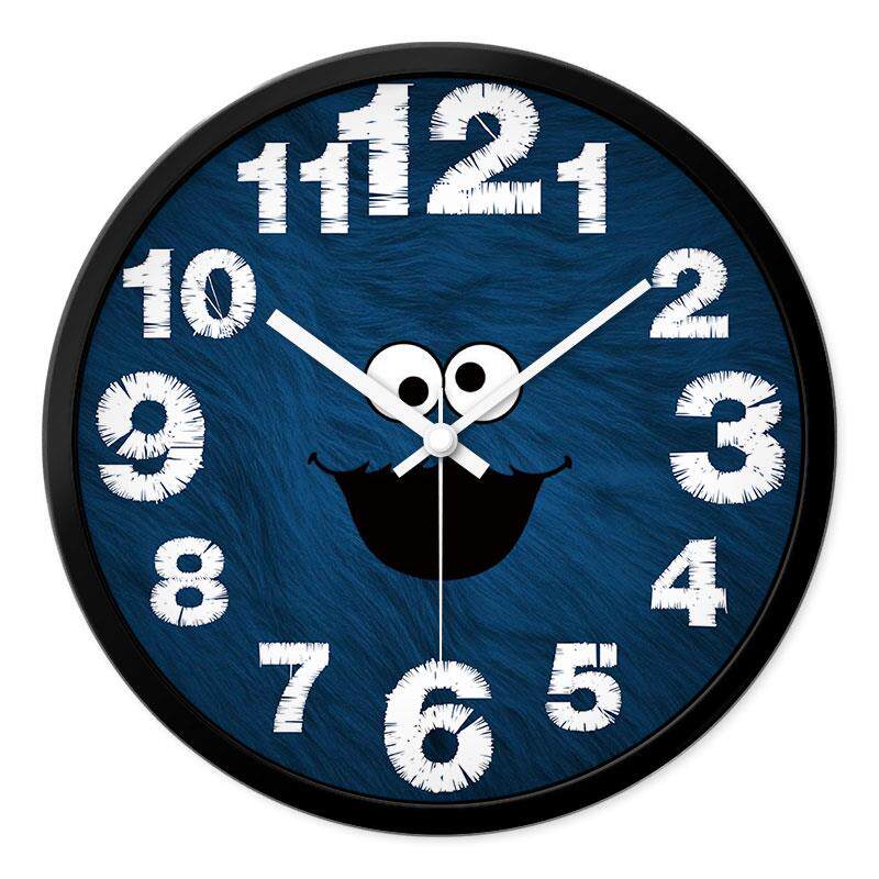 Momo儿童房卡通挂钟可爱卧室无声钟创意艺术石英钟挂表学校客厅