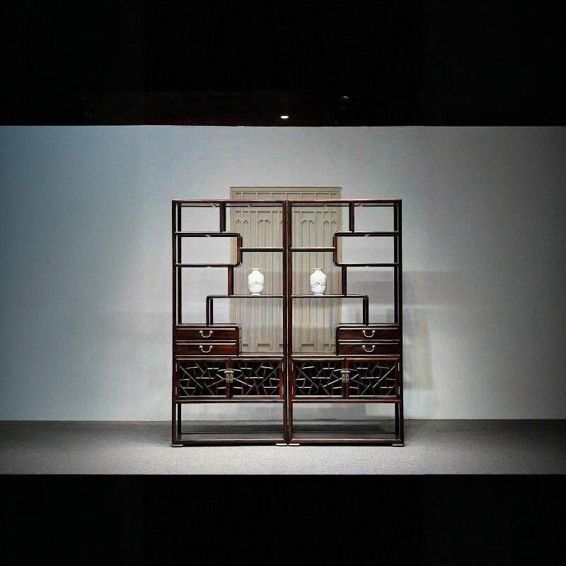 老挝大红酸枝博古架交趾黄檀多宝格置物架收纳古玩珍宝的理想之选