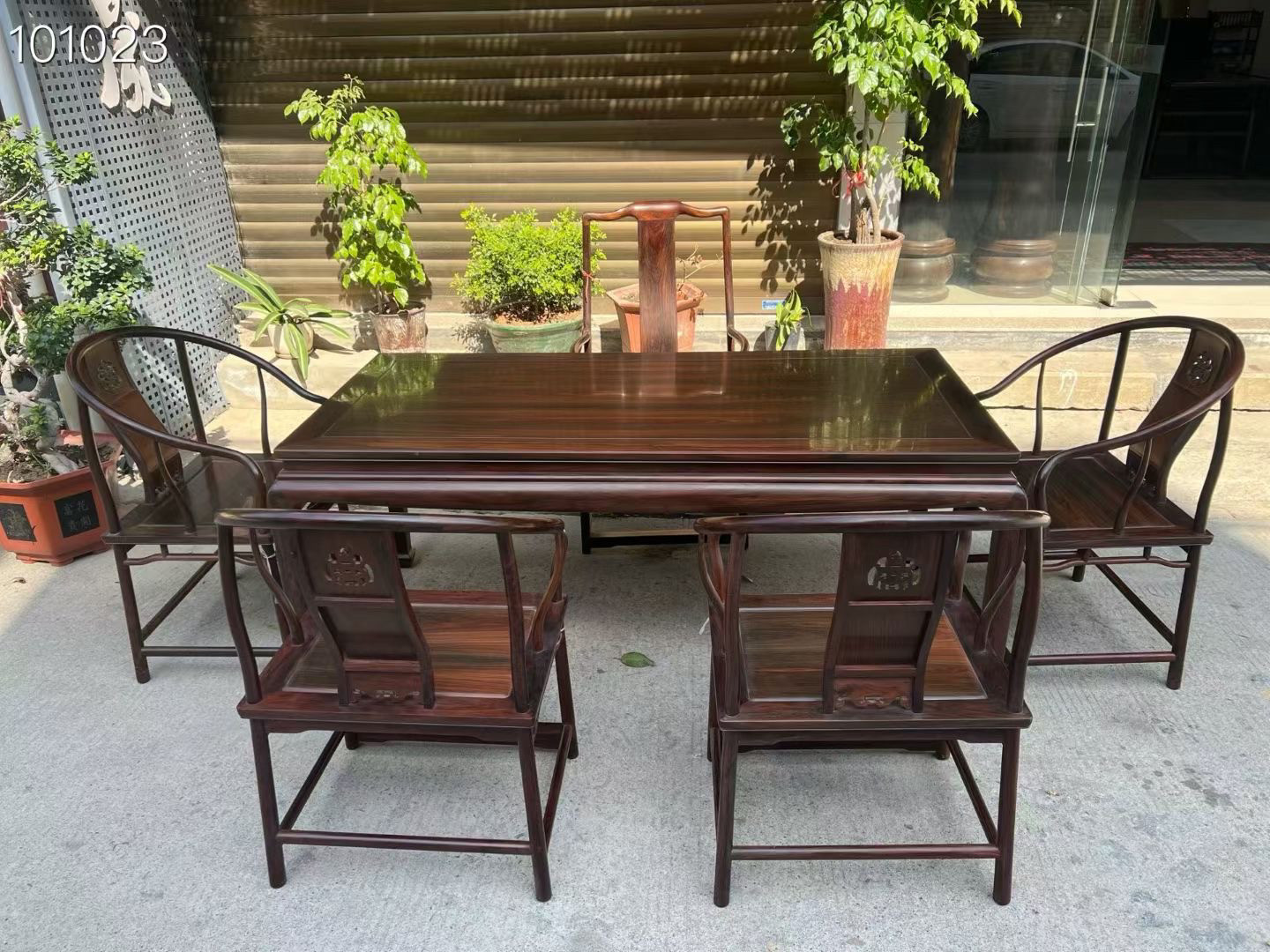 大红酸枝交趾黄檀餐桌椅组合家用饭桌实木餐桌椅组合明清古典家具