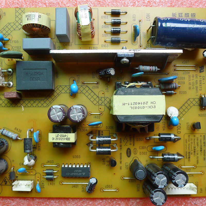原装长虹LED42C2000i电源板HSS30D-2MA 240 XR7.820.2Z84V1.1