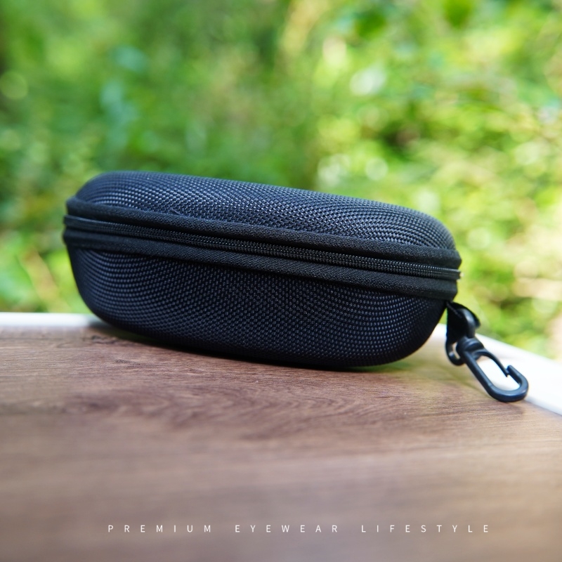 MARCWOOD眼镜盒送眼镜布