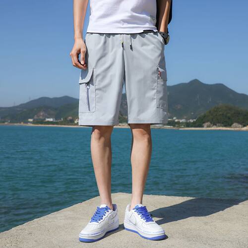 冰丝短裤男款夏季薄款宽松直筒休闲裤子男士时尚沙滩运动五分短裤