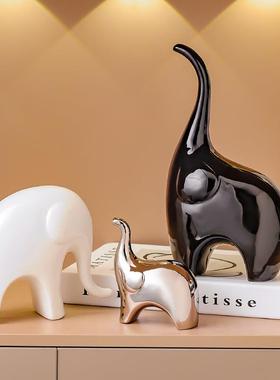 大象摆件轻奢高档客厅酒柜电视餐边柜斗柜办公室高级感小众装饰品