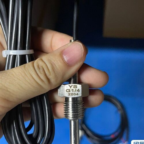 温度感测器两分接口G1/4线长两米螺杆空压机国产通用各种型号齐全